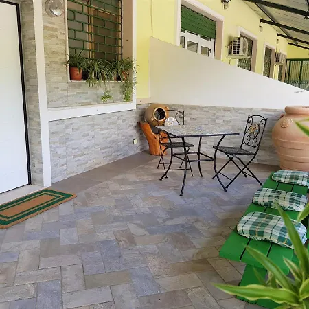 Apartment Bedroom Golfo - Le Lincelle, Lamezia - 2 Extra Large Single Beds *
